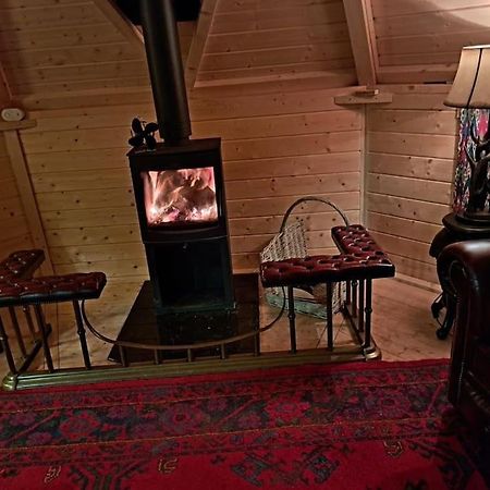 Antler Lodge Rushton Spencer Buitenkant foto